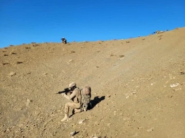 Van’da &quot;Eren Abluka Jandarma Çavuş Mustafa Bozkurt Operasyonu&quot; başlatıldı
