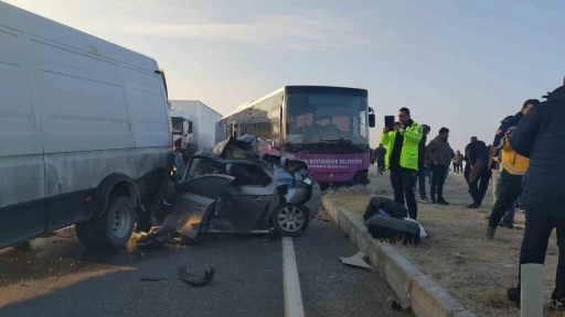 Van’da zincirleme trafik kazası: Yaralılar var
