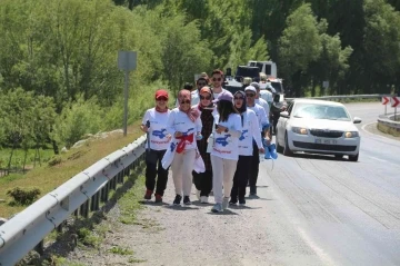 Van Gölü için yürüyen kadınlar Tatvan’a ulaştı
