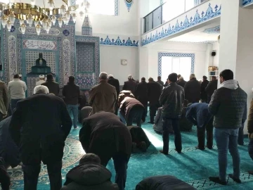 Varto’da Cuma namazı sonrası Filistinliler için dua edildi
