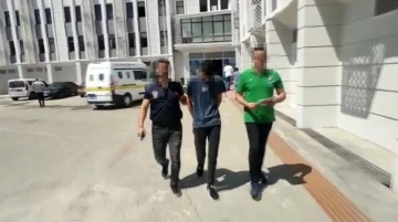 Vatandaşları dolandıran sahte savcı ve polis yakalandı
