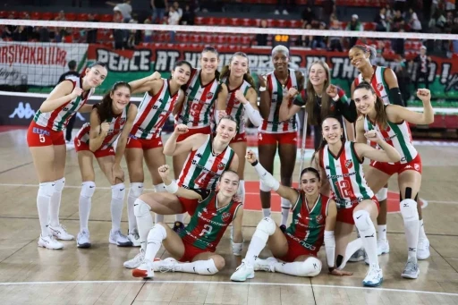 Voleybolda Karşıyaka-Göztepe derbisi oynanacak
