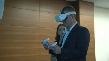 VR gözlüklerle deprem, sel ve yangın anını yaşadılar
