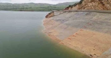 Yağışlar Ergani’deki sulama göletinin su seviyesini yükselti