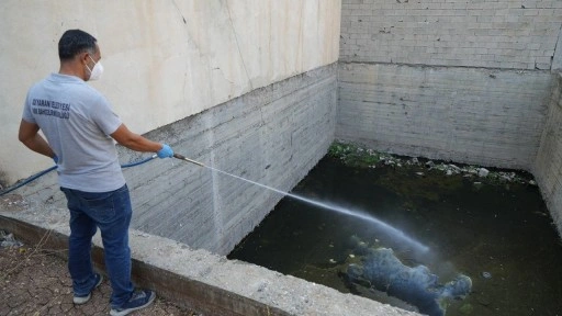 Yağışlar öncesi larva ilaçlama çalışmaları hızlandırıldı