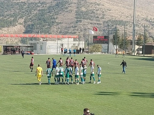 Yahyalıspor ilk galibiyet peşinde
