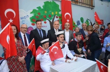 Yalova’da engelli gençlere asker eğlencesi
