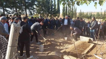 Yarı çıplak halde ölü bulunan çocuğun kimliği belli oldu
