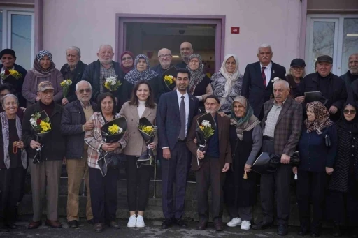 Yarım asırlık aşıklar Sevgililer Günü’nde aşklarını tazelediler
