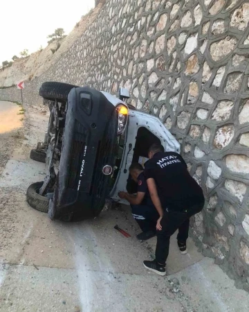 Yayladağı’nda trafik kazası: 2 yaralı
