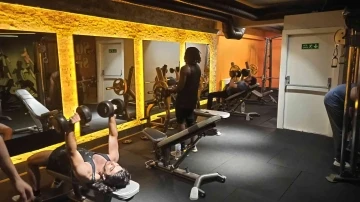 Yaza fit girmek isteyenler şimdiden salonlara koştu
