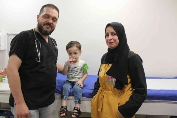Yemek yiyemeyen akalazya hastası çocuk Türkiye’de sağlığına kavuştu

