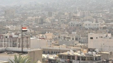 Yemen'in başkenti Sana'dan 7 yılın ardından Suudi Arabistan'a ilk uçak havalandı