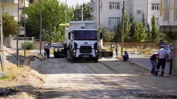 Yeni Mahallede yol düzenleme çalışması
