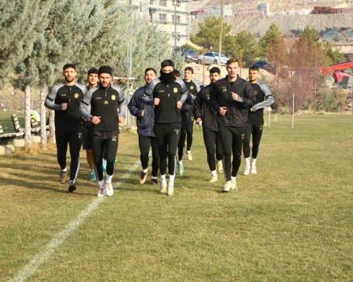 Yeni Malatyaspor’da yaprak dökümü sürüyor
