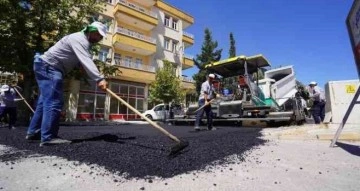 Yeni Sanayi Mahallesinde asfalt çalışması