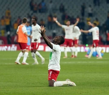 Yiğidolar’ın kupa golcüsü Max Gradel
