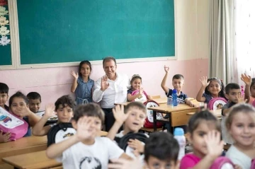 Yıldırım: &quot;Sosyal belediyeciliğe örnek teşkil eden bir belediyeyiz&quot;
