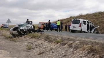 Yozgat’ta trafik kazası: 2 ölü, 4 yaralı
