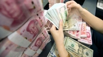 Yuan, dolar karşısında tarihi düşük seviyeye geriledi
