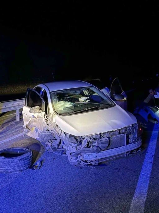 Yüksekova’da trafik kazası: 2 yaralı
