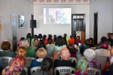 ‘Yün Bebek’ filminin gösterimi Silifkeli kadınlar için Gazi Çiftliği’nde yapıldı.
