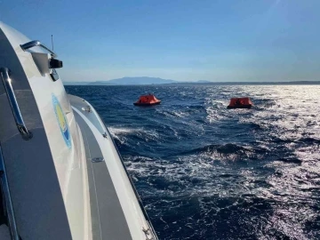 Yunanistan’ın ölüme ittiği 45 göçmeni, Sahil Güvenlik kurtardı

