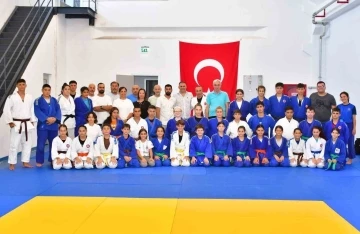 Yunusemre judoda yeni başarılara kenetlendi
