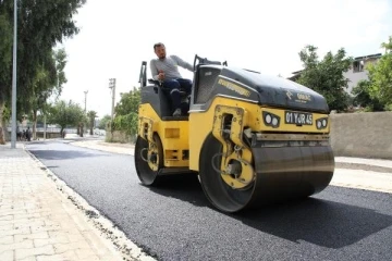 Yüreğir Belediyesi 4 yılda 510 bin ton sıcak asfalt döktü