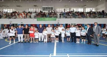 Yüreğir’de 7 bin 500 çocuk yaz spor okulu sertifikası aldı