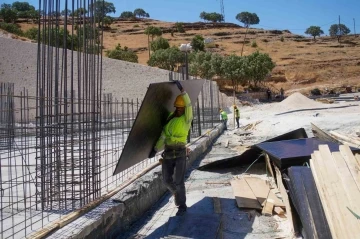 Zerzevan Kalesi “Ziyaretçi Karşılama Merkezi”nde çalışmalar sürüyor
