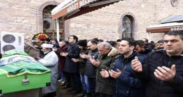 Ziyarete gittikleri Hatay’da depremde hayatını kaybeden anne ve oğlu toprağa verildi