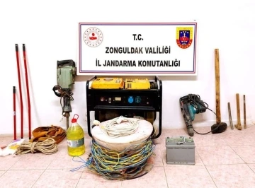 Zonguldak’ta kaçak kazı yapan 7 kişi yakalandı
